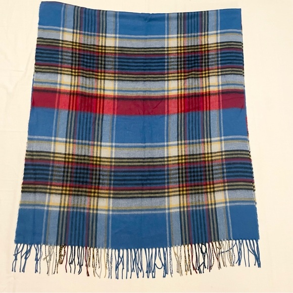 Zara Plaid Women's Scarf 70” x 30” - Picture 7 of 12